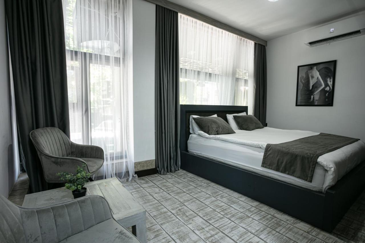 Monk House Hotel Yerevan Luaran gambar